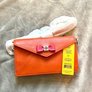 NWT Tory Burch crossbody clutch